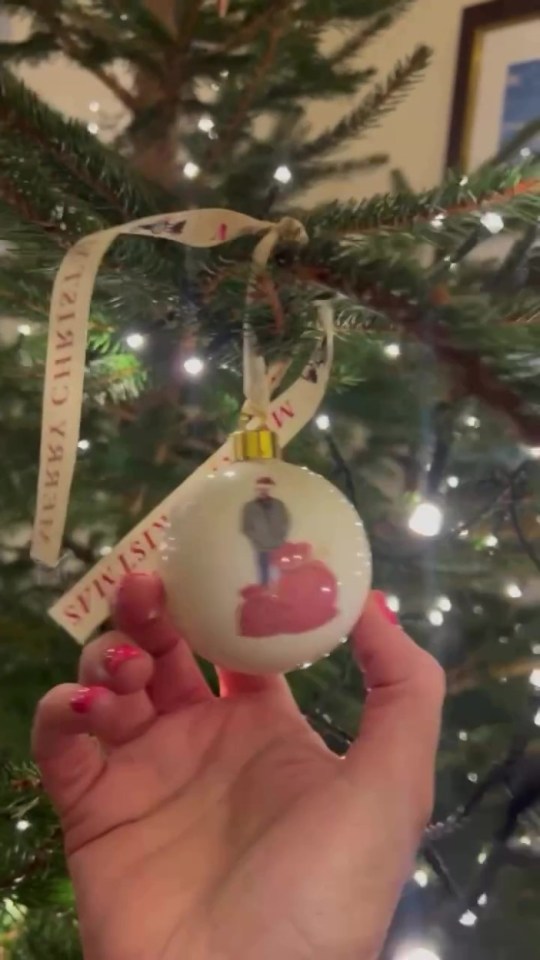Christmas ornament with a picture of Jeremy Clarkson.