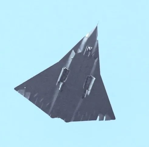 Chinese sixth-generation fighter jet.