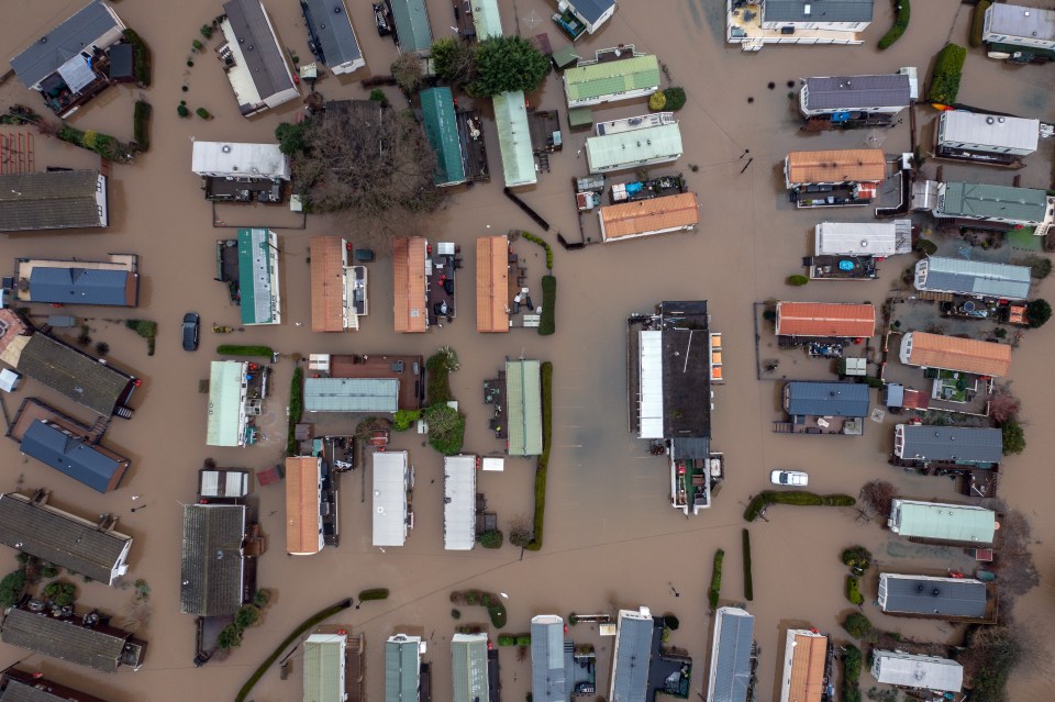 Aerial view of a flooded residential area in Yalding, England.