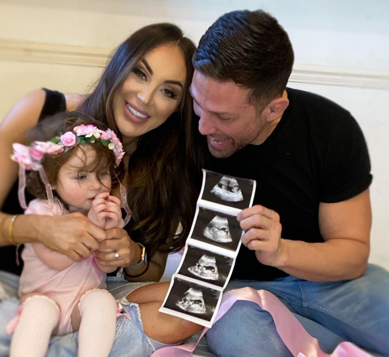 Alex Reid prays for help after pregnant wife Nikkis waters break and she suffers heavy bleeding at just 18 weeks