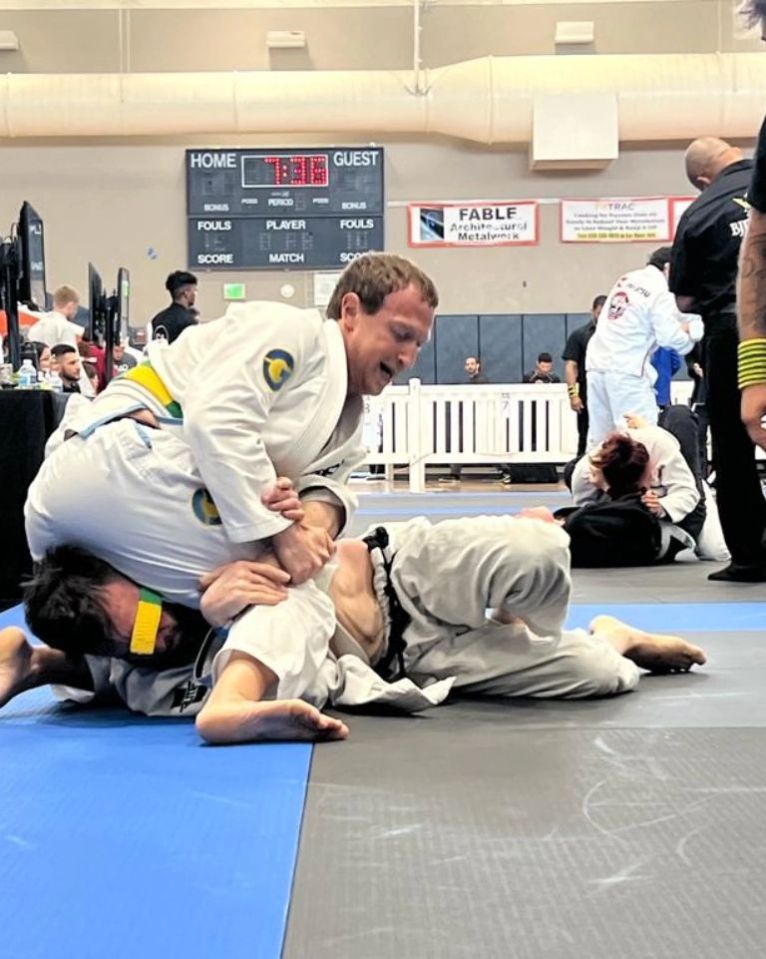 Mark Zuckerberg in a Jiu-Jitsu match.
