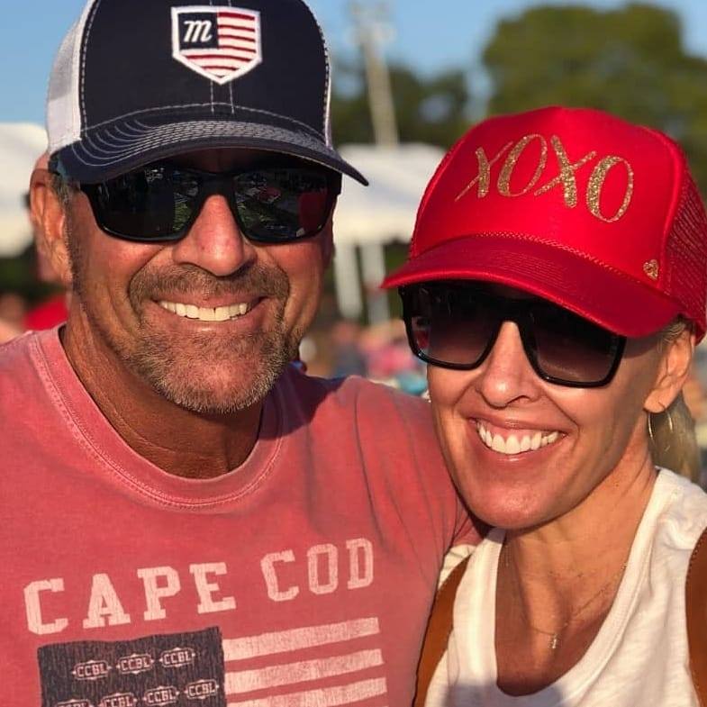John and Keri Altobelli, victims of the Kobe Bryant helicopter crash.