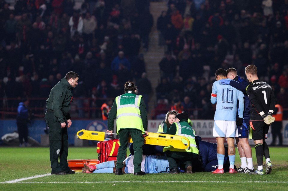 But Awoniyi's active role ended early when he was forced off