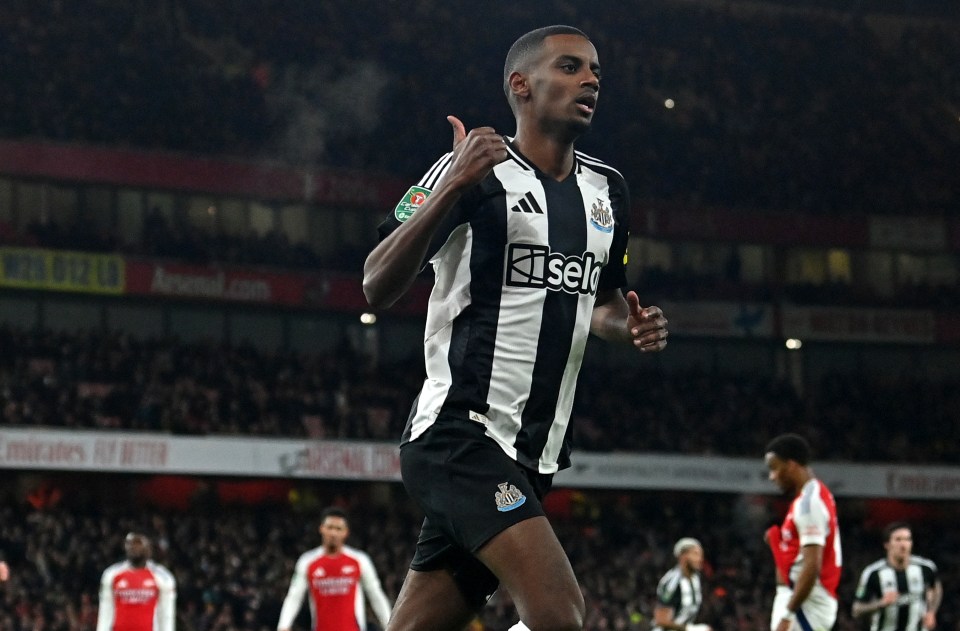 Alexander Isak celebrating a goal.
