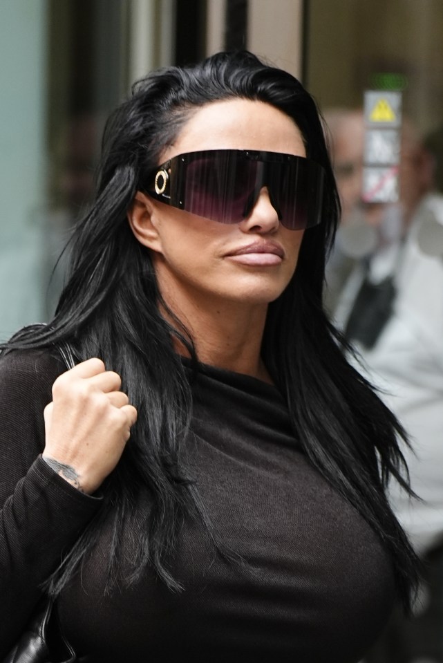 Photo of Katie Price at a bankruptcy hearing.