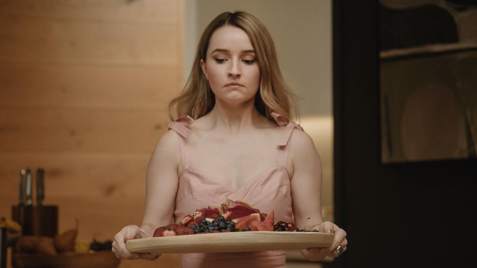 Kaitlyn Dever in a scene from the Netflix series "Apple Cider Vinegar."