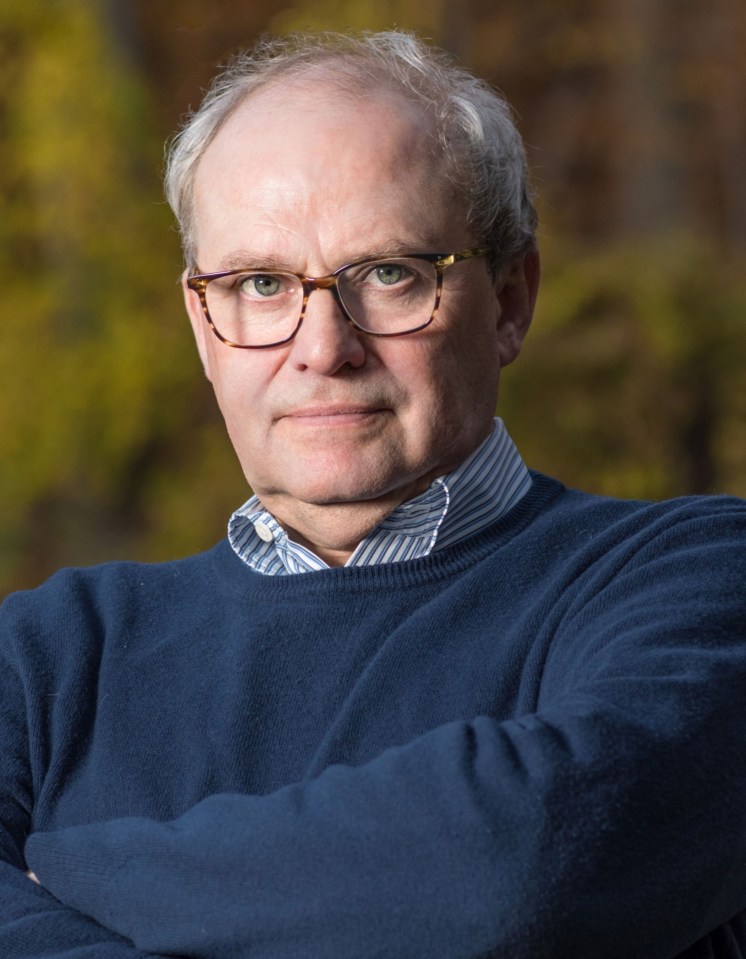 Portrait of Anders Aslund.
