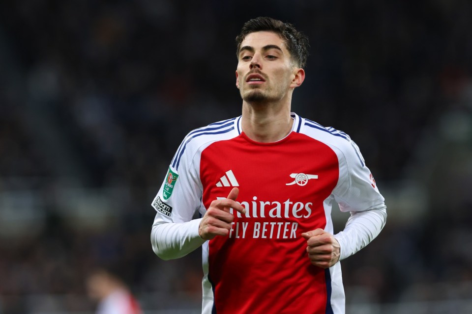 NEWCASTLE UPON TYNE, ENGLAND - FEBRUARY 5: Kai Havertz of Arsenal during the Carabao Cup Semi Final Second Leg match between Newcastle United and Arsenal at St James' Park on February 5, 2025 in Newcastle upon Tyne, England. (Photo by Robbie Jay Barratt - AMA/Newcastle United via Getty Images)