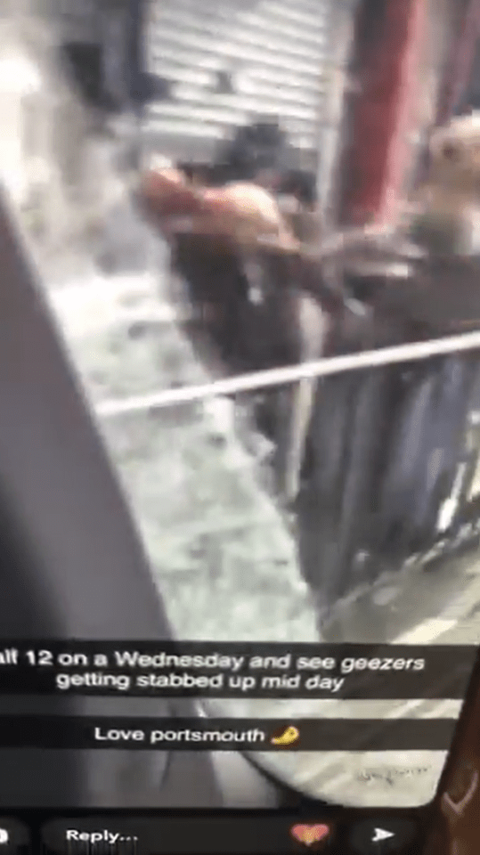 Screenshot of a stabbing.