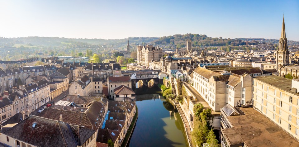 Aerial view of Pulteney Bridge in Bath, England.