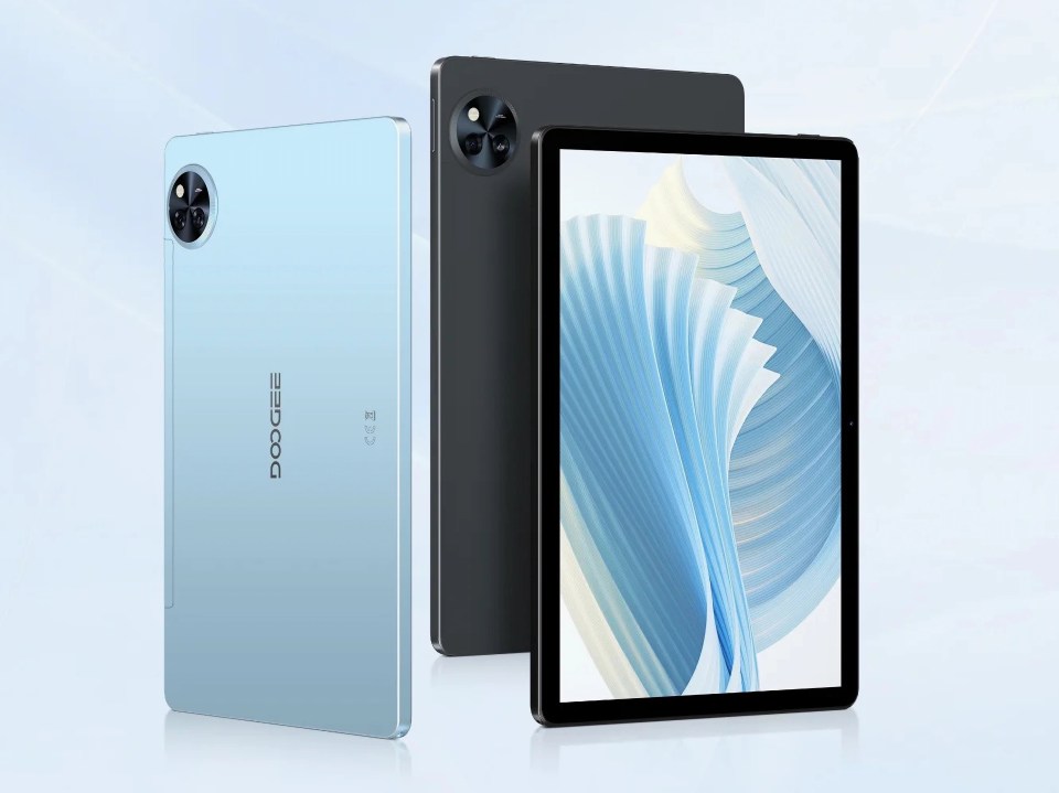 Doogee Android tablet in blue and black.