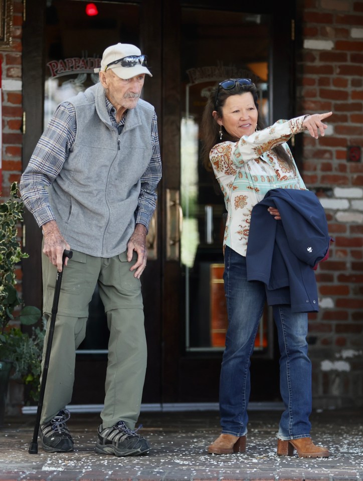 Gene Hackman and Betsy Arakawa at the 66th Academy Awards.