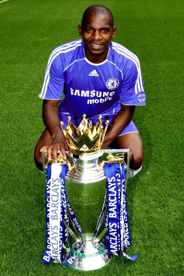 Geremi of Chelsea FC with the Barclays Premiership trophy.
