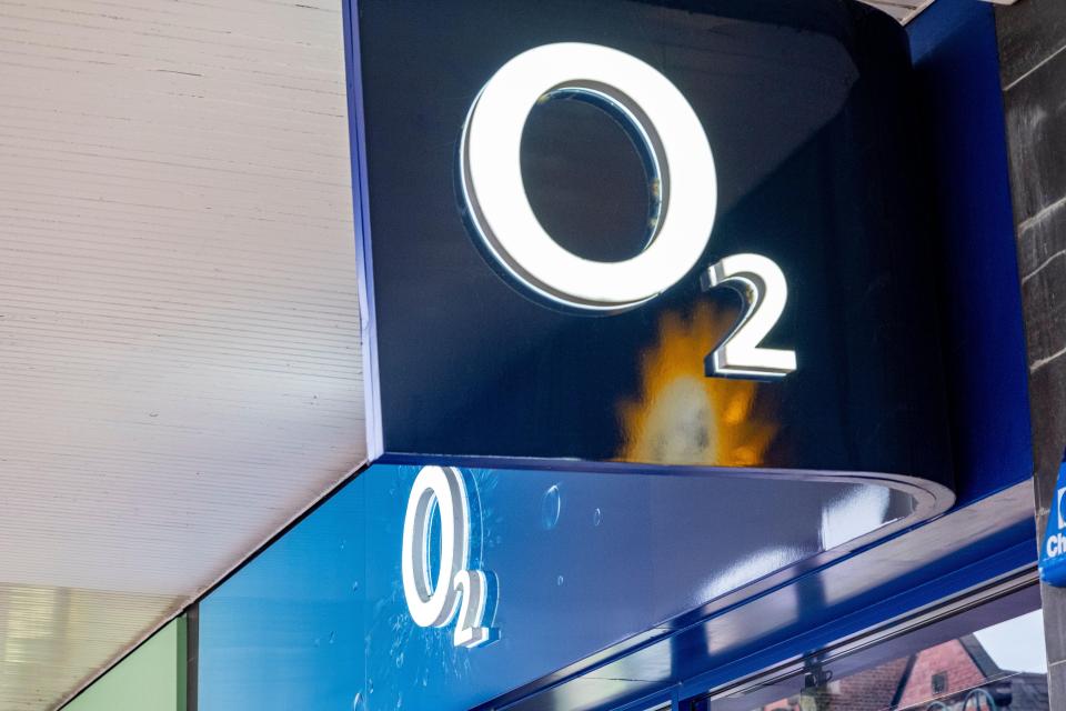O2 mobile phone logo on a store sign.