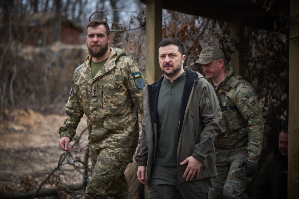 epa11981203 A handout photo made available by A handout picture made available by the Presidential Press Service shows Ukrainian President Volodymyr Zelensky visiting the site indicating the entrance to the Donetsk region, Ukraine, 22 March 2025. Zelenskyy visited the command posts of the Pokrovsk tactical group and the 59th separate assault brigade of unmanned systems named after Yakiv Handziuk during his working visit to the Donetsk region amid the ongoing Russian invasion. EPA/PRESIDENTIAL PRESS SERVICE HANDOUT HANDOUT HANDOUT EDITORIAL USE ONLY/NO SALES