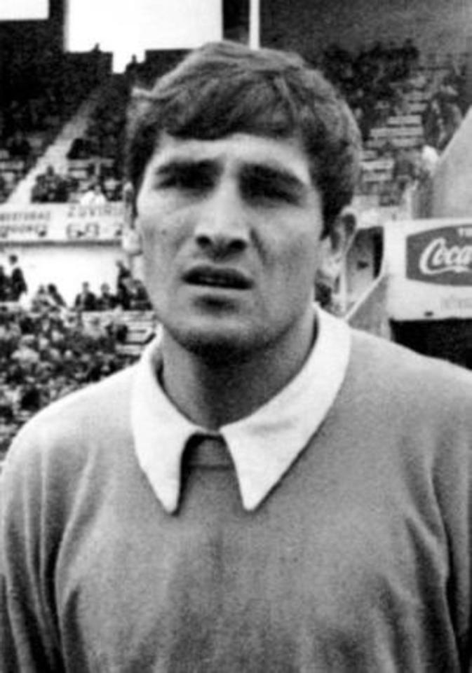 Black and white photo of Hugo Gatti.