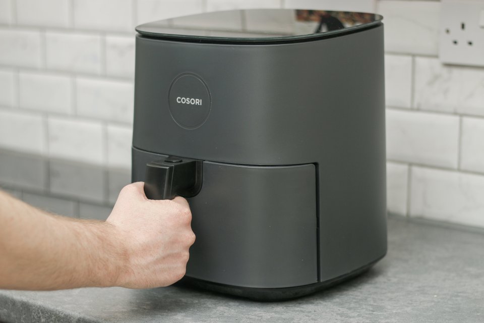 Brits’ top time-saving tech inventions from this century are air fryers, virtual banking and contactless payments. A poll of 2,000 adults revealed instant messaging apps and online appointment booking were also considered top developments. While 37 per cent rely on self-checkouts at supermarkets to save them time in their daily routine. And 19 per cent reckon voice-activated assistants are a handy tool to save a few minutes here and there.