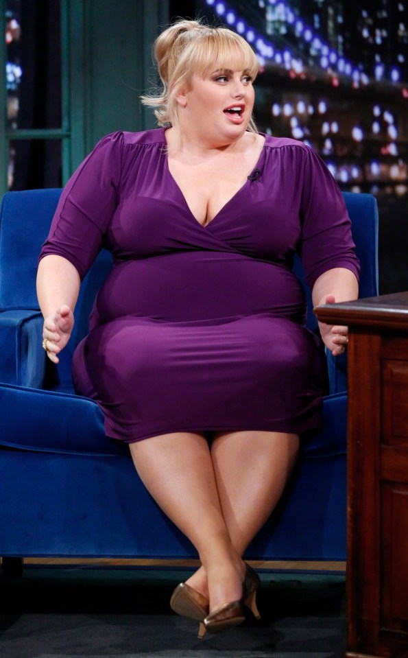 Rebel Wilson presenting an award.