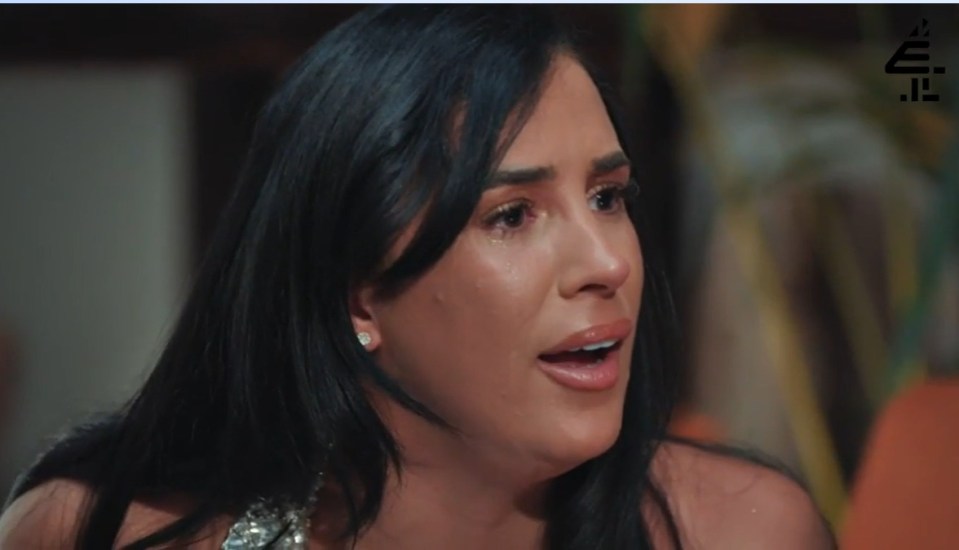 Lacey crying at the MAFS reunion.