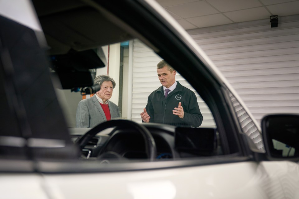 A Nissan employee explains a self-driving car to a 93-year-old comedy writer.