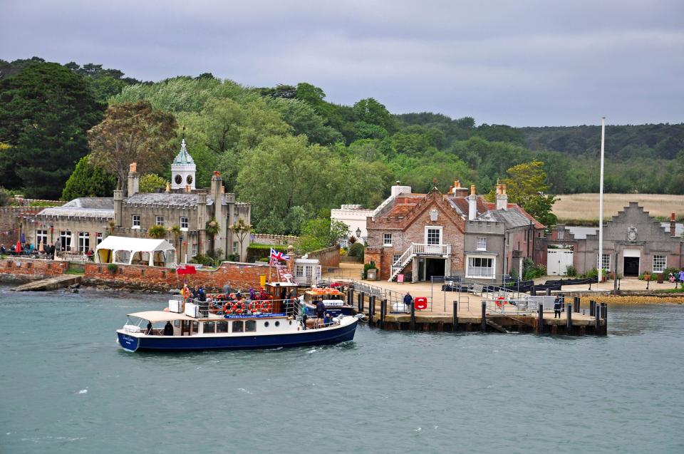 Ferry arriving at Brownsea Island.