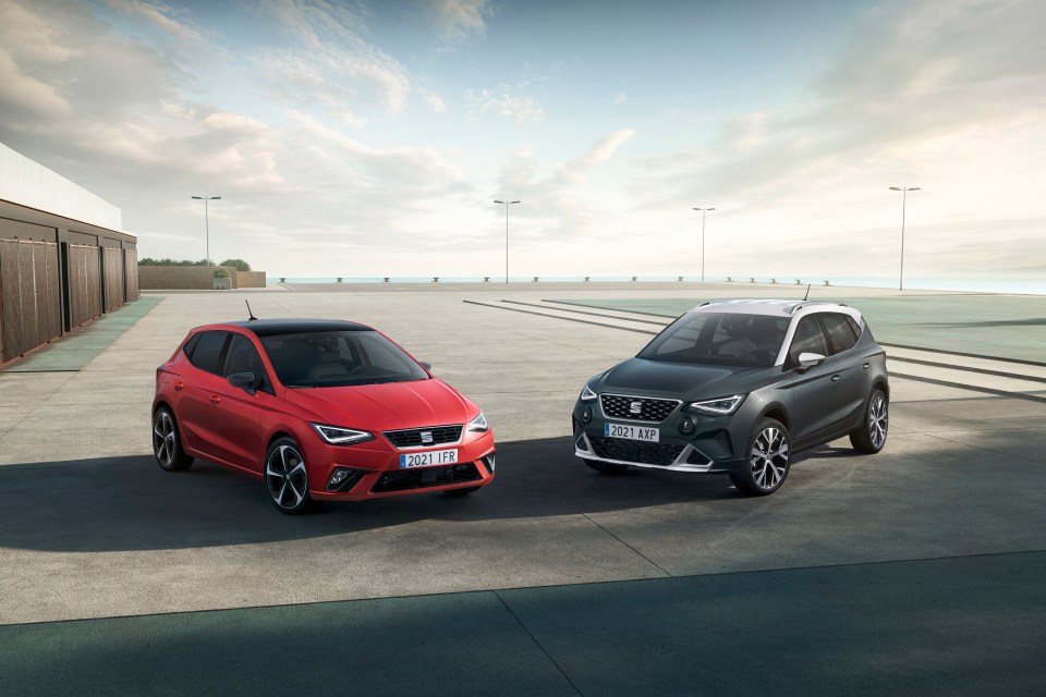 SEAT Ibiza and Arona parked in a lot.