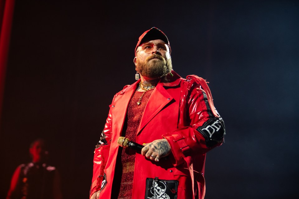 Teddy Swims performing at 3Arena in Dublin.