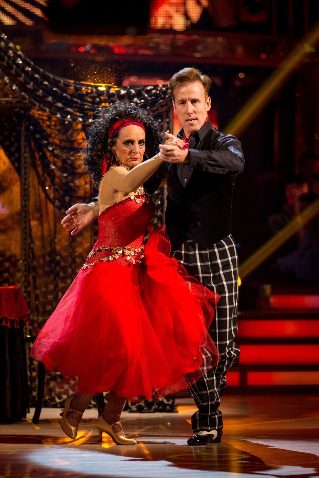 Lesley Joseph and Anton Du Beke dancing.