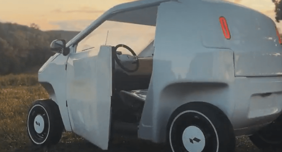Luvly flat-pack car.