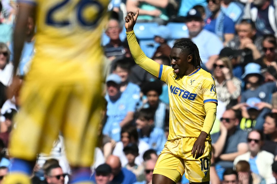 Eberechi Eze celebrates during a soccer match.