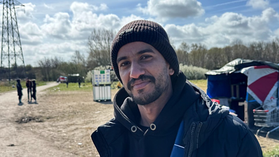 Portrait of Ahmed, a 28-year-old migrant from Kuwait, near Grand Synthe.