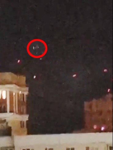 Nighttime image of a possible UFO over Moscow.
