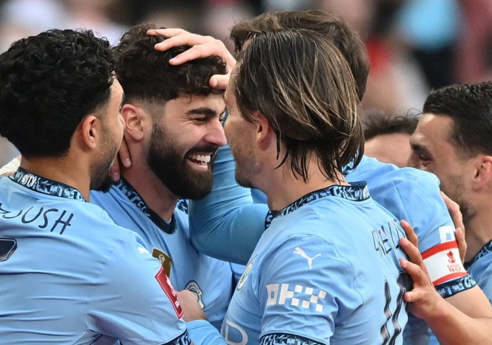 epa12058951 Manchester City's Josko Gvardiol (2-L) celebrates with teammates after scoring the 0-2 goal during the FA Cup semi-finals soccer match between Nottingham Forest and Manchester City, in London, Britain, 27 April 2025. EPA/VINCE MIGNOTT EDITORIAL USE ONLY. No use with unauthorized audio, video, data, fixture lists, club/league logos, 'live' services or NFTs. Online in-match use limited to 120 images, no video emulation. No use in betting, games or single club/league/player publications.