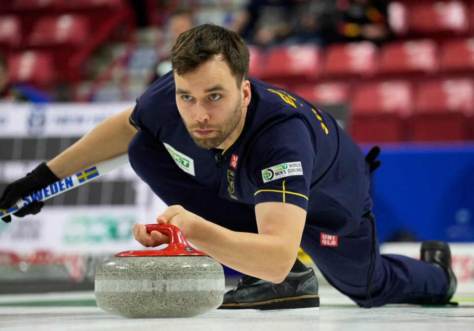Curling - World Men's Curling Championship - Mosaic Place, Moose Jaw, Saskatchewan, Canada - April 1, 2025 Sweden's Oskar Eriksson in action during their match against Switzerland REUTERS/Todd Korol