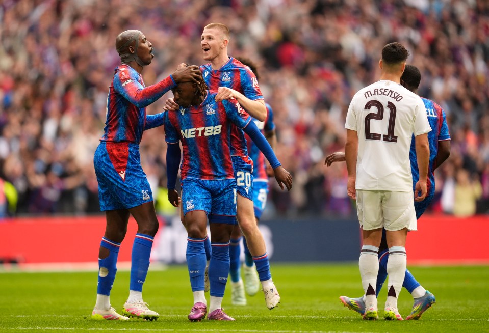 Crystal Palace's Eberechi Eze (centre) celebrates scoring their side's first goal of the game during the Emirates FA Cup semi-final match at Wembley Stadium, London. Picture date: Saturday April 26, 2025. PA Photo. See PA story SOCCER Palace. Photo credit should read: Nick Potts/PA Wire. RESTRICTIONS: EDITORIAL USE ONLY No use with unauthorised audio, video, data, fixture lists, club/league logos or "live" services. Online in-match use limited to 120 images, no video emulation. No use in betting, games or single club/league/player publications.