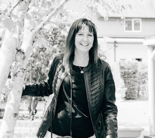 Black and white photo of Suzanne Cherry.