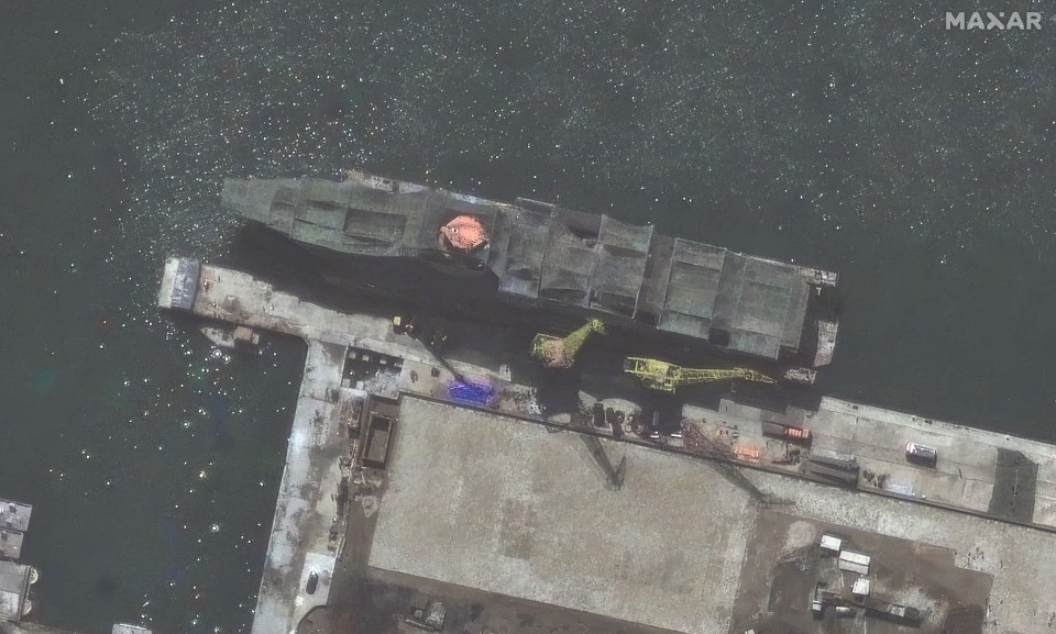 Satellite image of a new frigate at a North Korean shipyard.