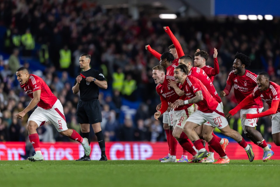 Nottingham Forest players celebrating a penalty shootout win.