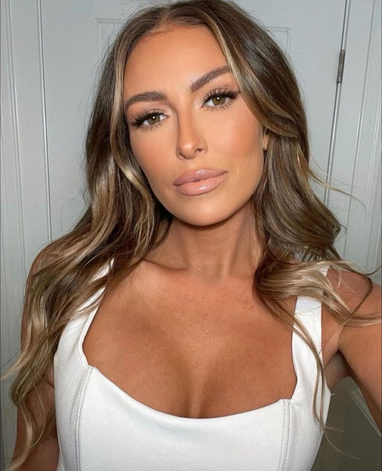 Paulina Gretzky in a white top.