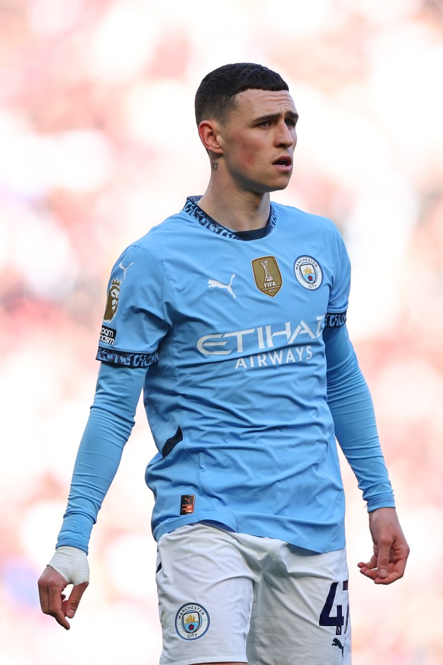 Phil Foden of Manchester City in his team uniform.