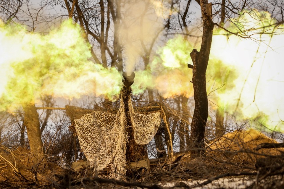 This handout photograph taken on February 28, 2025 and released on March 3, 2025 by the press service of the 24th Mechanized Brigade of Ukrainian Armed Forces, shows Ukrainian servicemen firing a M109 155mm self-propelled howitzer towards Russian positions at an undisclosed location near Chasiv Yar, Donetsk region, amid the Russian invasion of Ukraine. (Photo by Handout / 24th Mechanized Brigade of Ukrainian Armed Forces / AFP) / RESTRICTED TO EDITORIAL USE - MANDATORY CREDIT "AFP PHOTO / PRESS SERVICE OF THE 24TH MECHANIZED BRIGADE OF UKRAINIAN ARMED FORCES" - NO MARKETING NO ADVERTISING CAMPAIGNS - DISTRIBUTED AS A SERVICE TO CLIENTS (Photo by HANDOUT/24th Mechanized Brigade of Ukrainian Armed Forces/AFP via Getty Images)