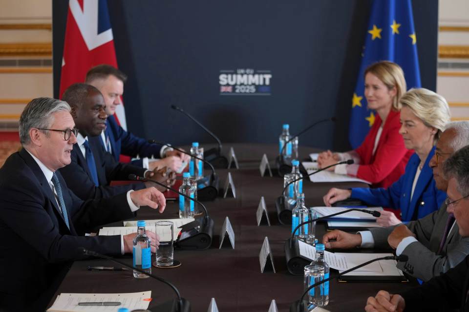 Keir Starmer and Ursula von der Leyen at a UK-EU summit.