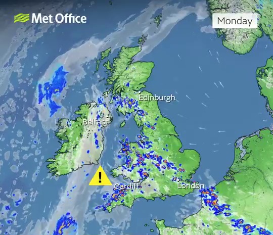 Weather map of the British Isles showing heavy showers.