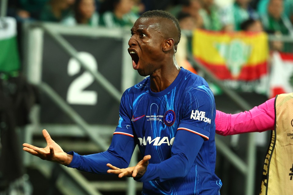 Nicolas Jackson of Chelsea celebrating a goal.