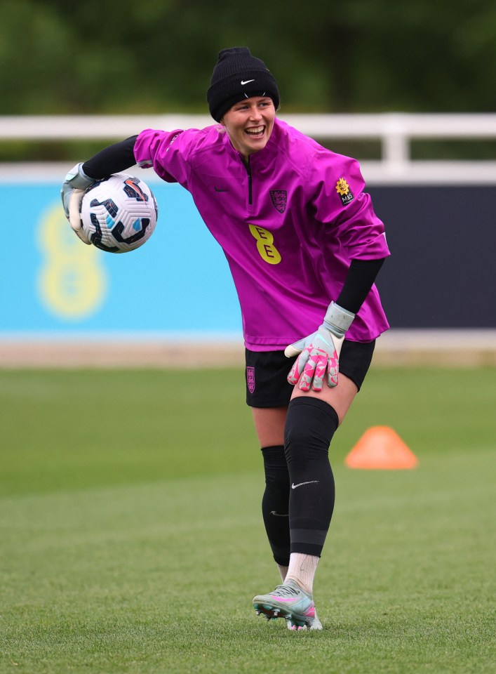Hannah Hampton, England women's soccer goalkeeper, during training.